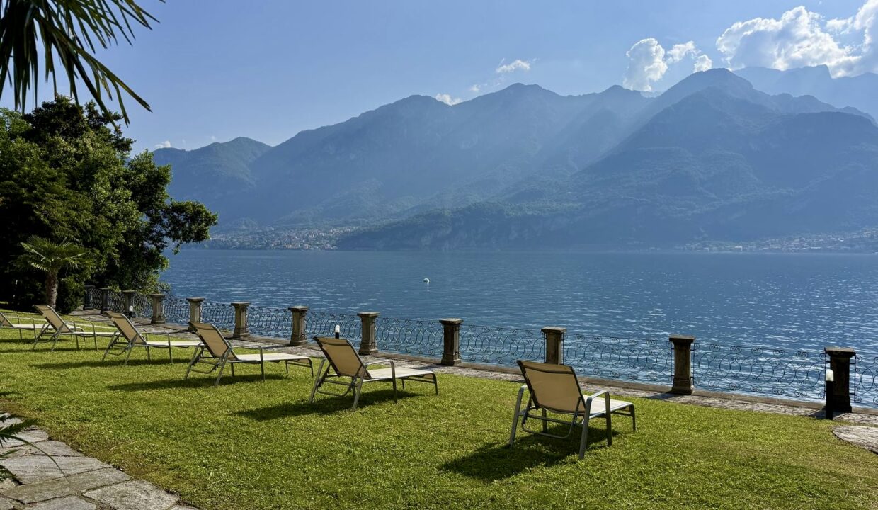 Lake Como Bellagio Luxury Villa Directly on the Lake