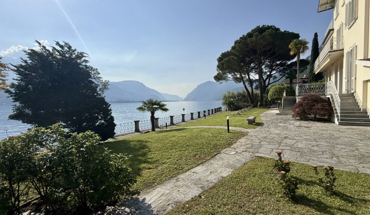 Lake Como Bellagio Luxury Villa Directly on the Lake