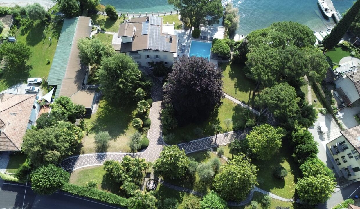 Lake Como Bellagio Luxury Villa Directly on the Lake