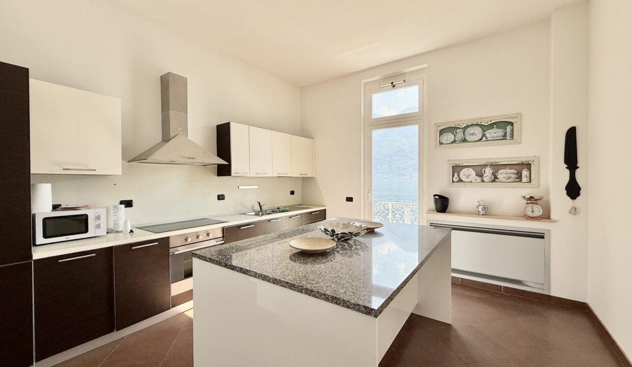 Lake Como Bellagio Luxury Villa Directly on the Lake