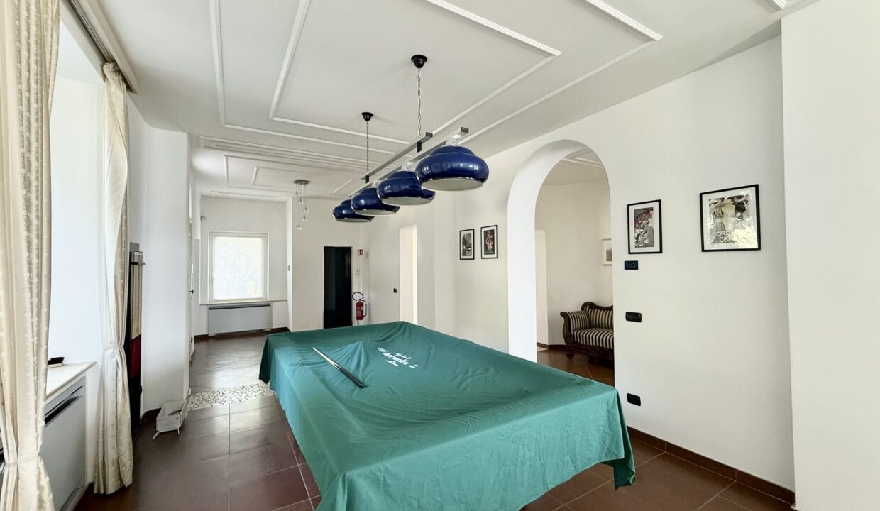 Lake Como Bellagio Luxury Villa Directly on the Lake