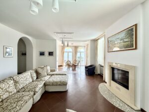 Lake Como Bellagio Luxury Villa Directly on the Lake