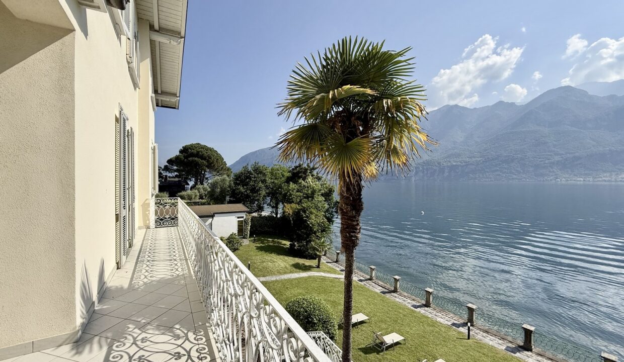 Lake Como Bellagio Luxury Villa Directly on the Lake