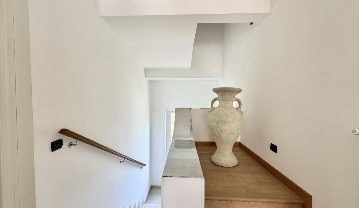 Lake Como Bellagio Luxury Villa Directly on the Lake