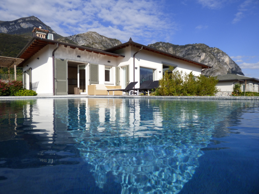 Tremezzina modern Villa with Lake Como view