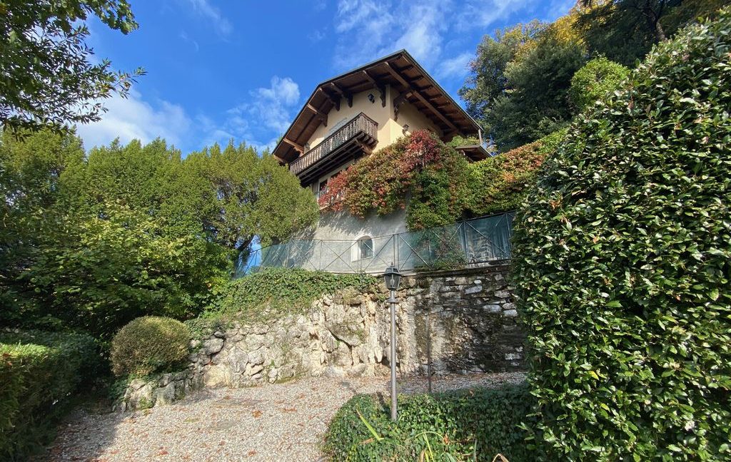 Luxury Villa Lake Como Torno with Boathouse - garden