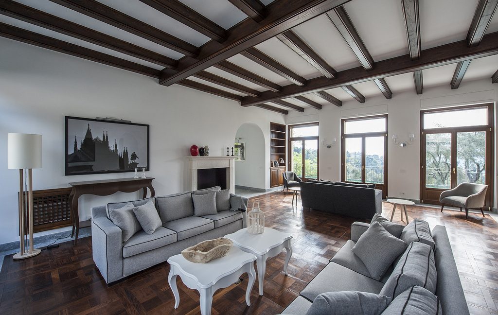 Luxury Villa Lake Como Tremezzo with Swimming Pool  - fireplce