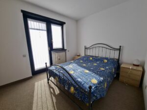 Villa Front Lake Como with Garden Mandello del Lario