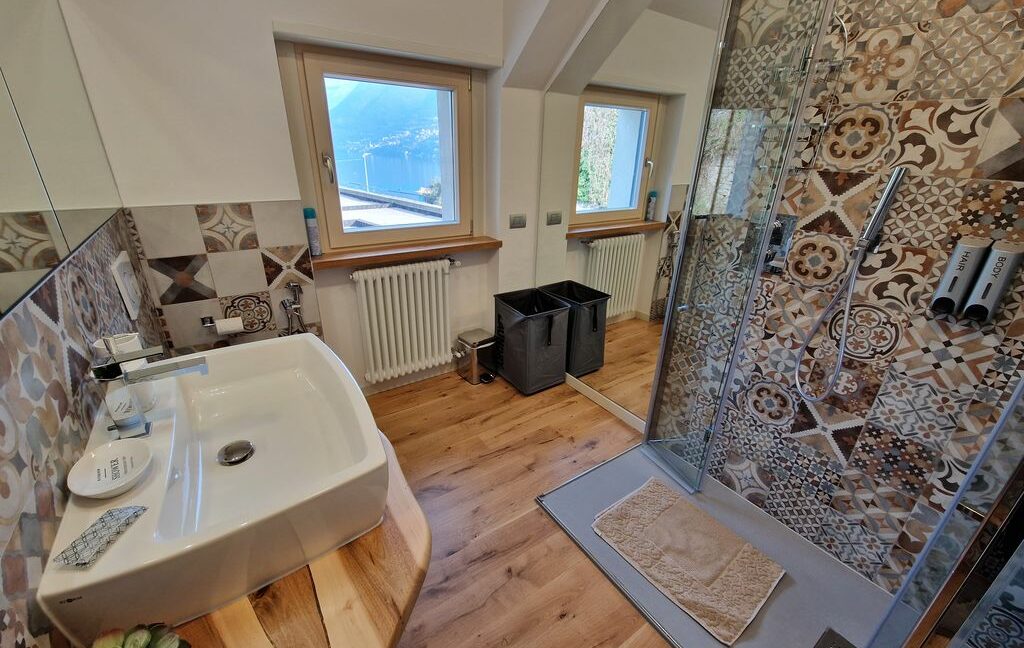 Luxury Villa Laglio with Lake View and Garden