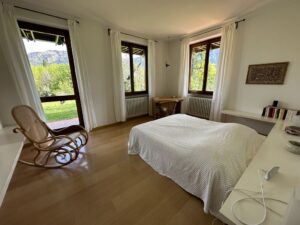 Lake Como Lenno Detached Villa with Garden, Pool and Lake View - bedroom