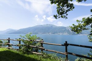 Lake Como Villa Front Lake with Land