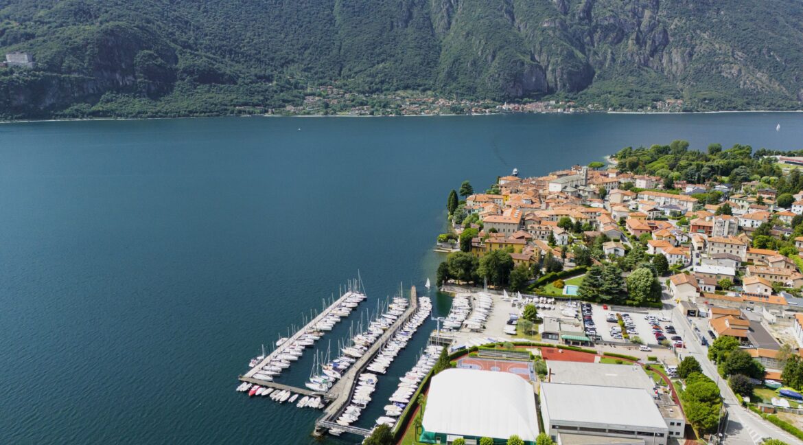 Lake Como Mandello del Lario Villa with Garden