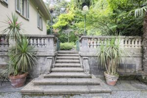 Luxury Apartment Front Lake Blevio