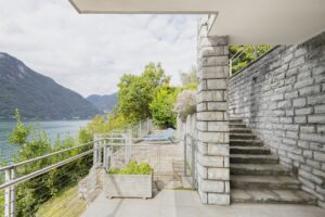 Villa Nesso Front Lake with Garden