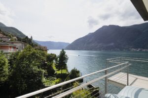 Villa Nesso Front Lake with Garden