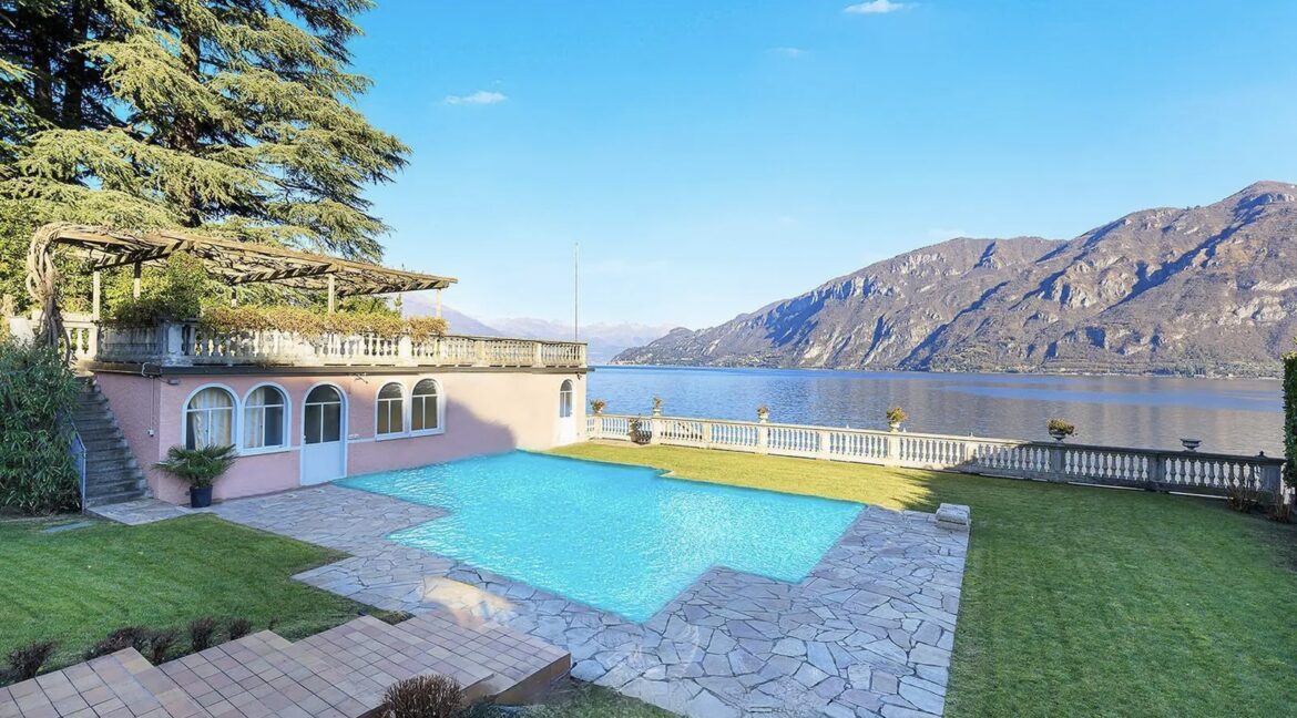 Luxury Villa Front Lake with Boathouse Oliveto Lario