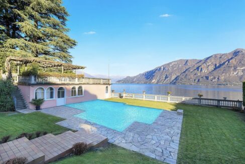 Luxury Villa Front Lake with Boathouse Oliveto Lario