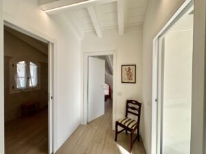 Villa Plesio with Lake View and Land