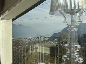 Villa Plesio with Lake View and Land