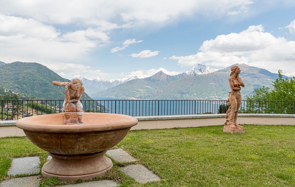 Elegante Villa a Croce con Vista Lago di Como16