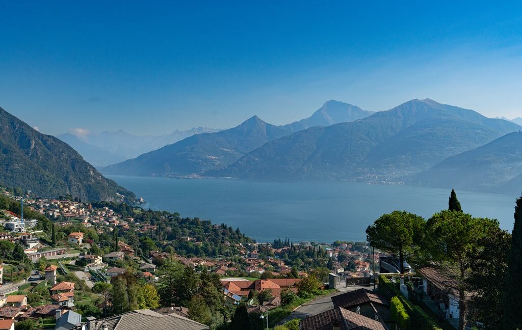 Elegante Villa a Croce con Vista Lago di Como5