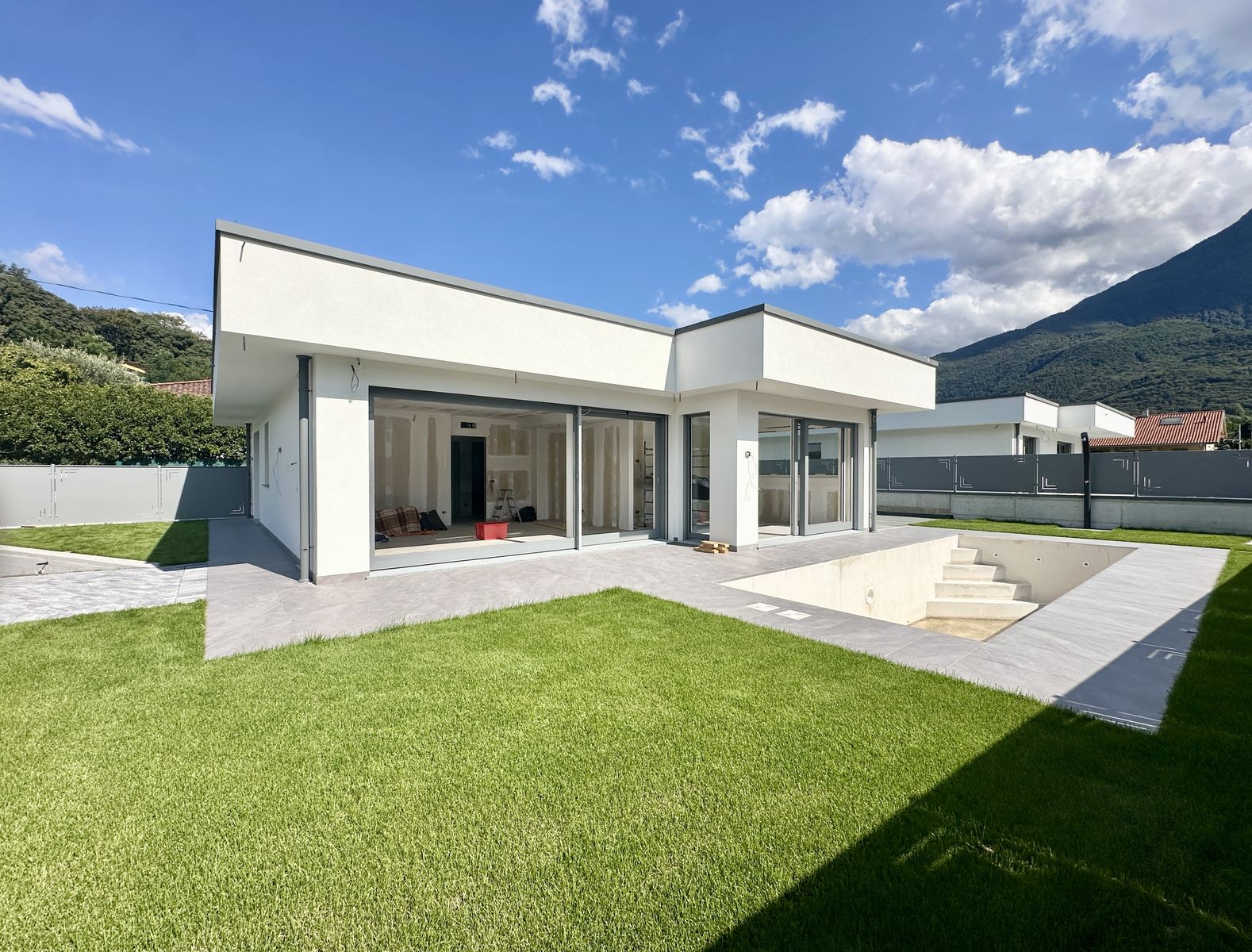 Luxury Villa with Swimming Pool Colico Lake Como