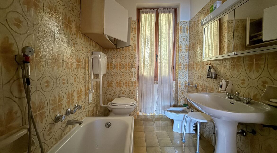 Villa Menaggio with Direct Access to the Lake