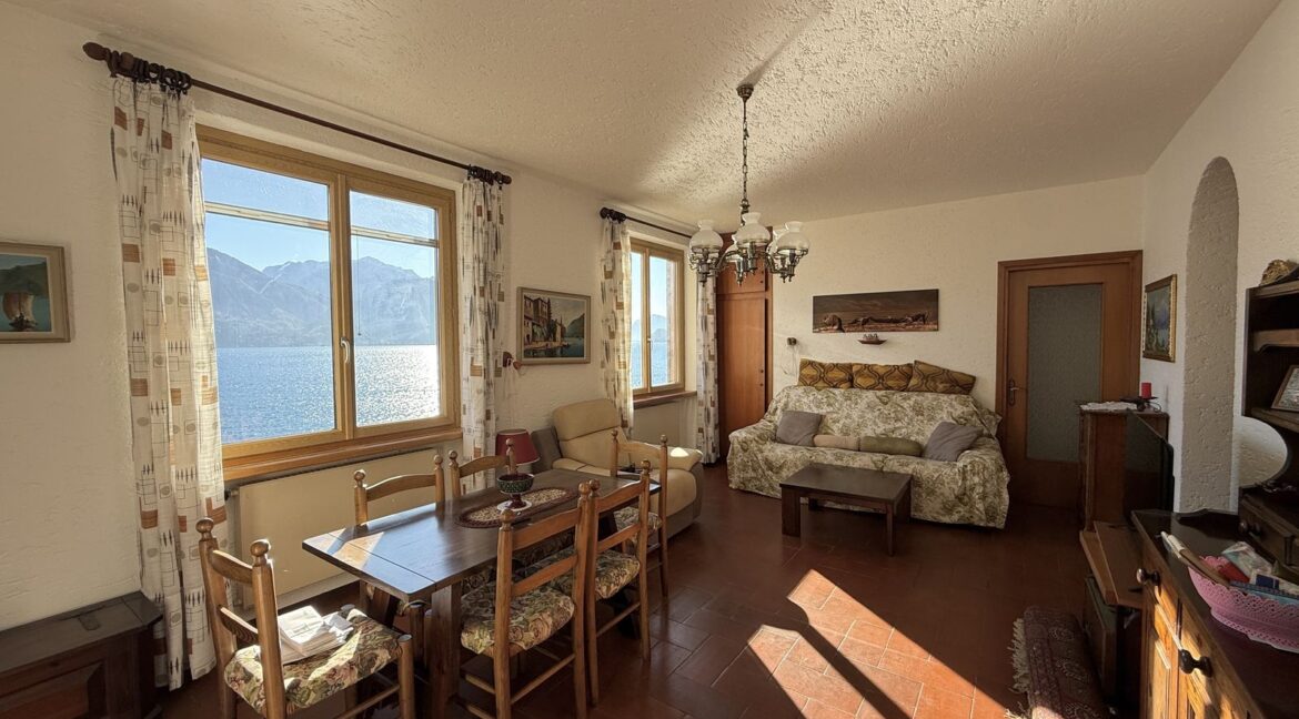 Villa Menaggio with Direct Access to the Lake