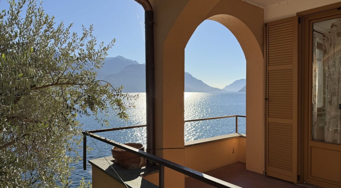 Villa Menaggio with Direct Access to the Lake