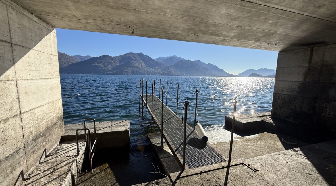 Villa Menaggio with Direct Access to the Lake