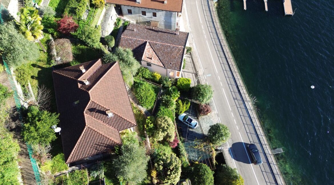 Villa Menaggio with Direct Access to the Lake