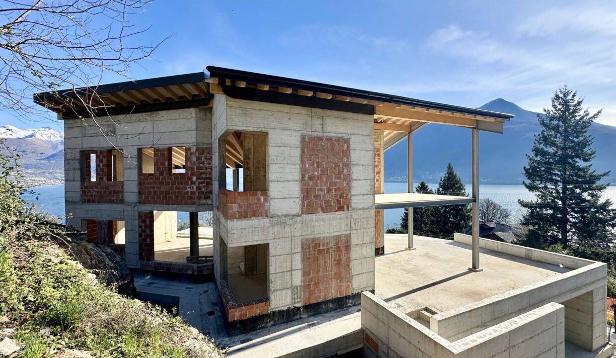 Modern Design Villa Lake Como Pianello del Lario