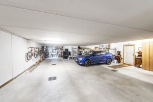 Villa Tremezzo Lake Como - garage
