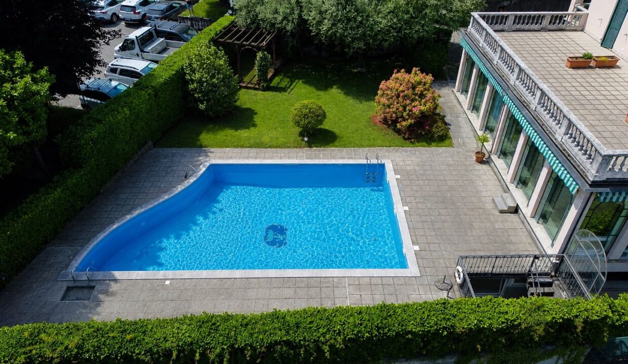 Hotel For Sale Lake Como Gravedona ed Uniti