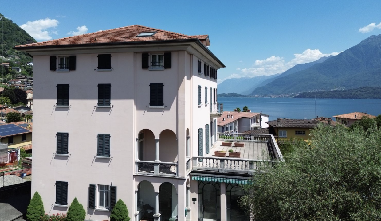 Hotel For Sale Lake Como Gravedona ed Uniti