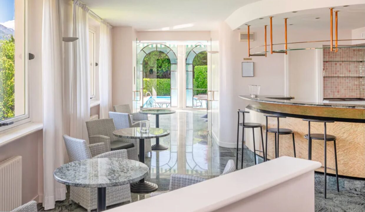 Hotel For Sale Lake Como Gravedona ed Uniti