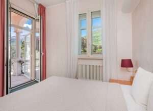 Hotel For Sale Lake Como Gravedona ed Uniti