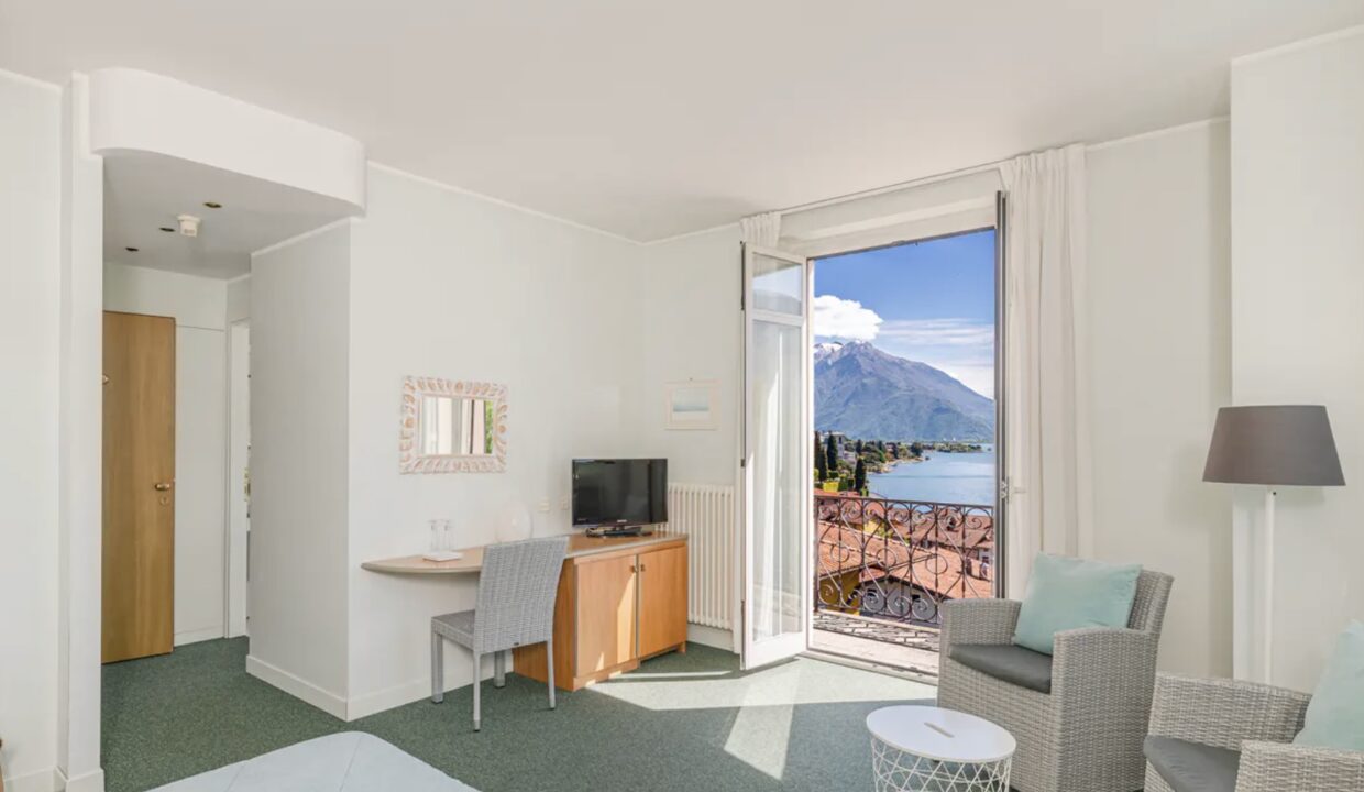 Hotel For Sale Lake Como Gravedona ed Uniti