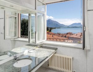 Hotel For Sale Lake Como Gravedona ed Uniti