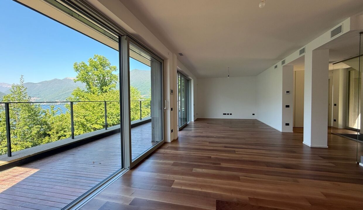Luxury Contemporary Villa with Lake View Torno Lake Como
