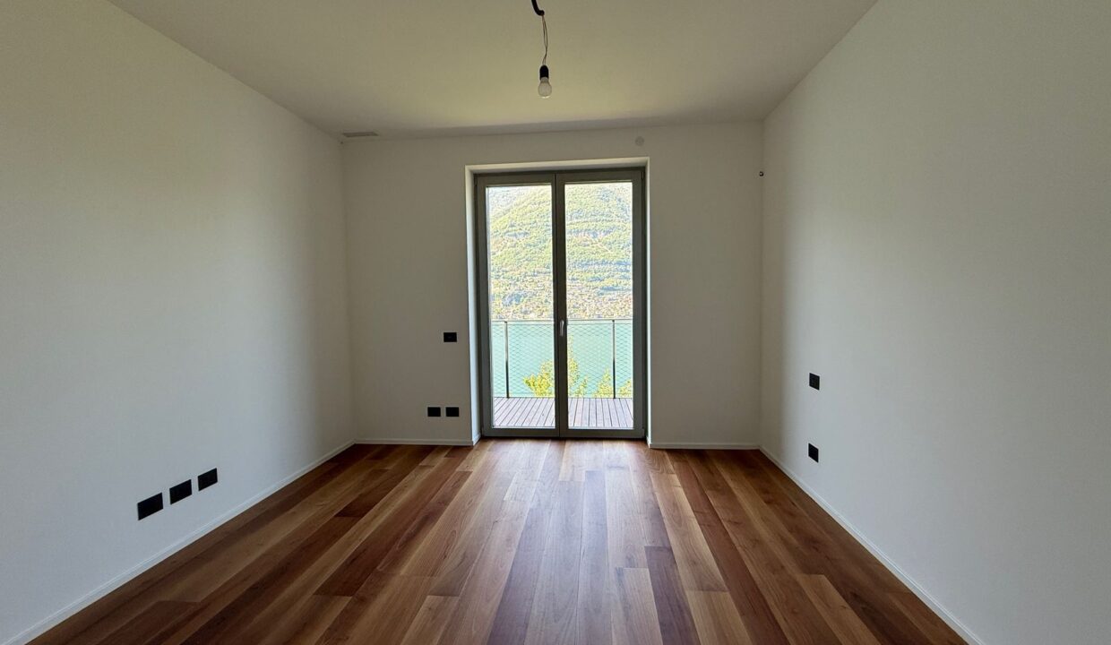 Luxury Contemporary Villa with Lake View Torno Lake Como