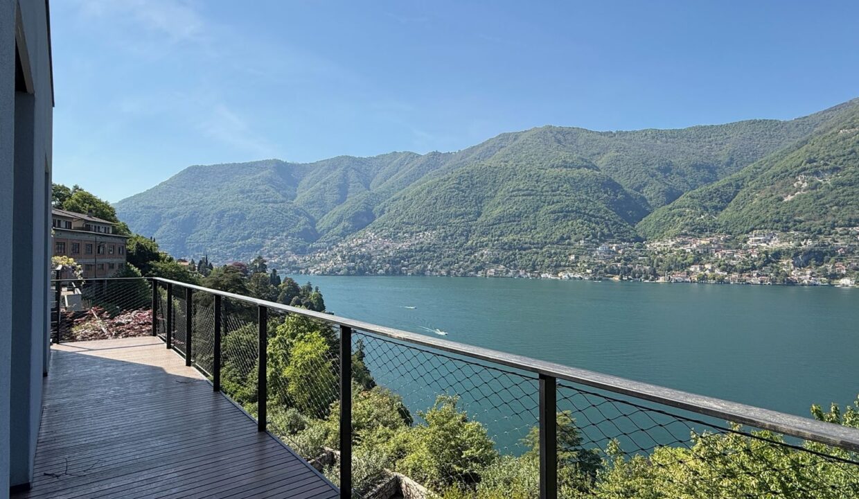 Luxury Contemporary Villa with Lake View Torno Lake Como