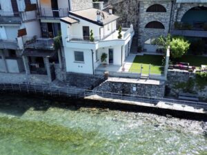 Front Lake Property with Garden Lezzeno