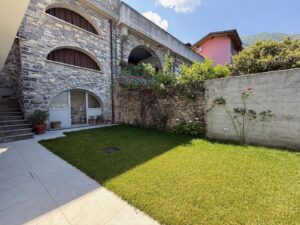 Front Lake Property with Garden Lezzeno
