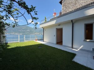 Front Lake Property with Garden Lezzeno