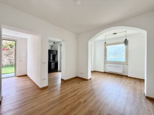 Front Lake Property with Garden Lezzeno