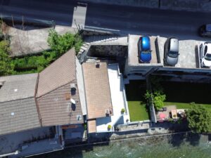 Front Lake Property with Garden Lezzeno