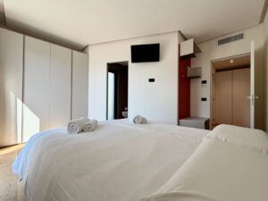 Luxury Villa with Swimming Pool Lake Como Colico