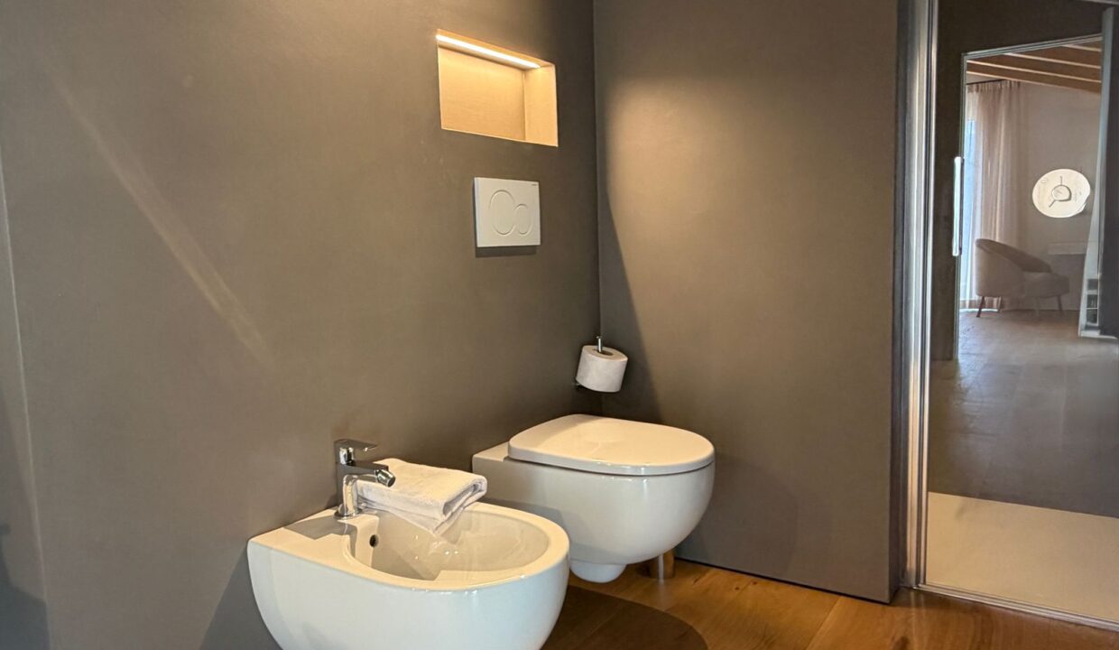 Luxury Villa with Swimming Pool Lake Como Colico