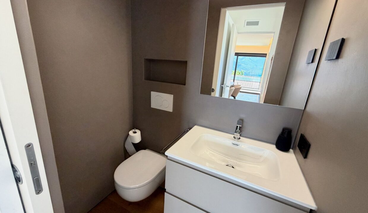 Luxury Villa with Swimming Pool Lake Como Colico
